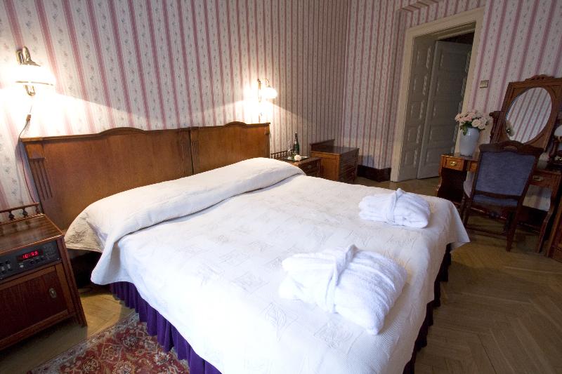 Hotel H15 Francuski Old Town - Destigo 5*