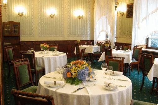 H15 Francuski Old Town - Destigo 5* Krakow