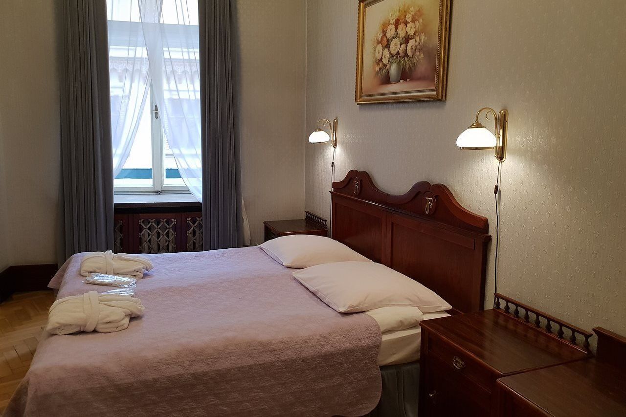 H15 Francuski Old Town - Destigo Hotel