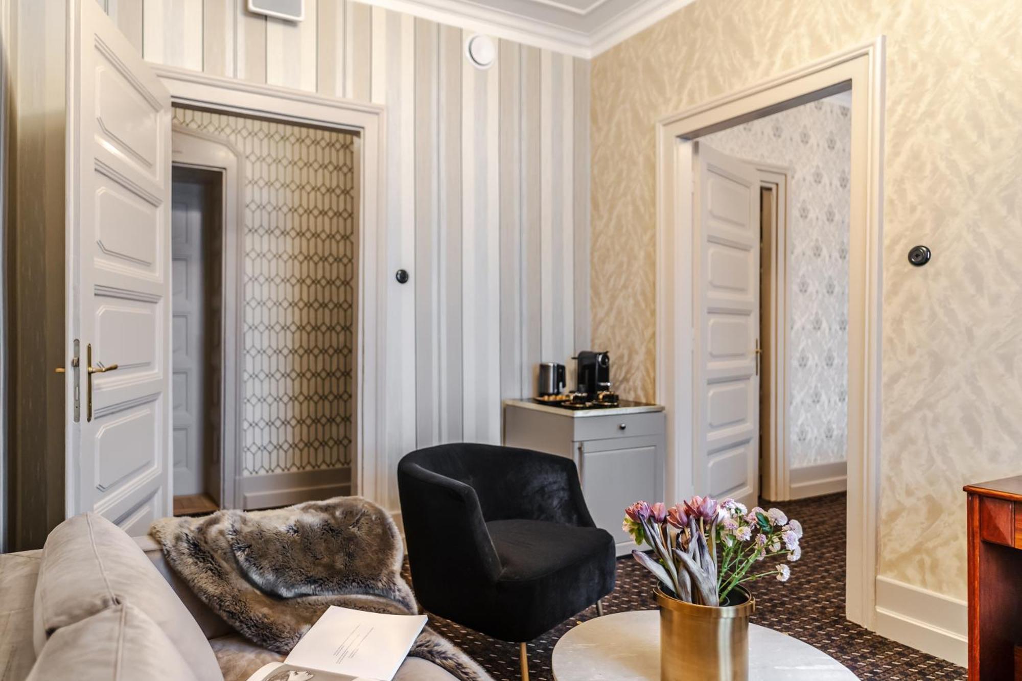 Hotel H15 Francuski Old Town - Destigo Krakow